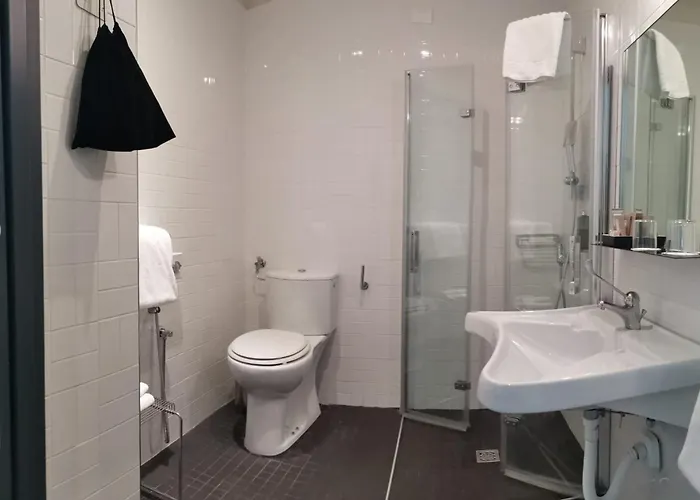 C-hotels Joy Florencie