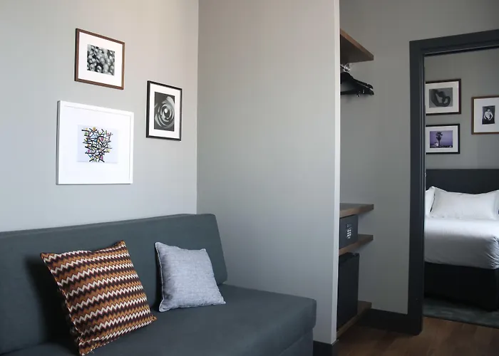 C-호텔스 조이 4*