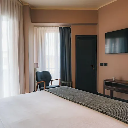 C-hotels Joy 4*